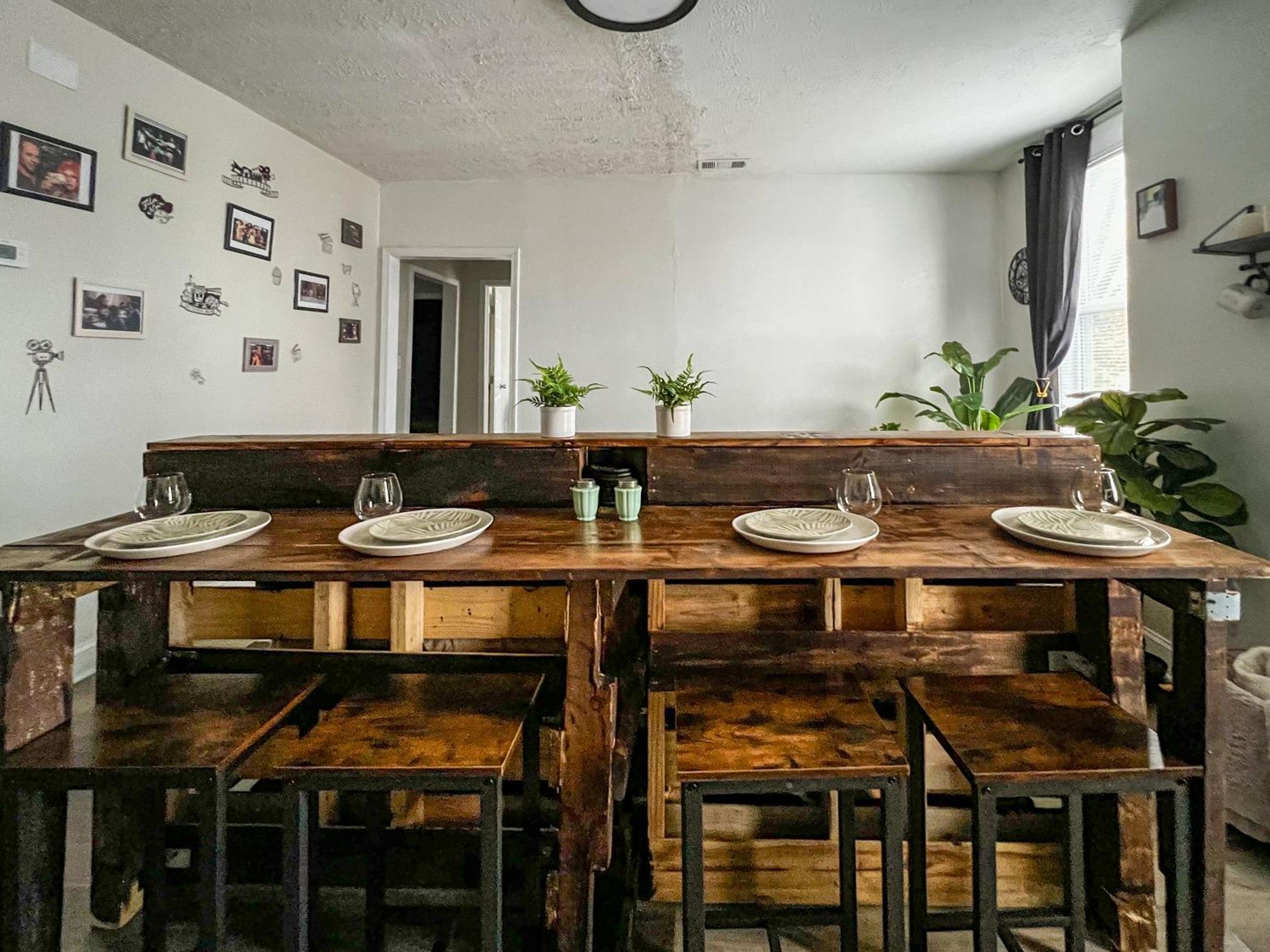 2 Lofts Downtown Louisville One Theater Room エクステリア 写真